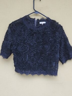 Women's Black Rosette Lace Crop Top